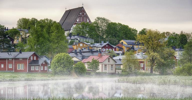 Porvoo aamukasteella