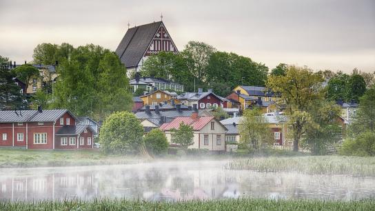 Porvoo aamukasteella